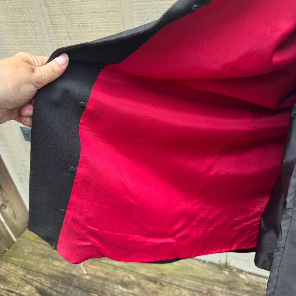Versions by L Black Wool Blazer with Black and Red Lower Lining Options - Picture 7 of 12
